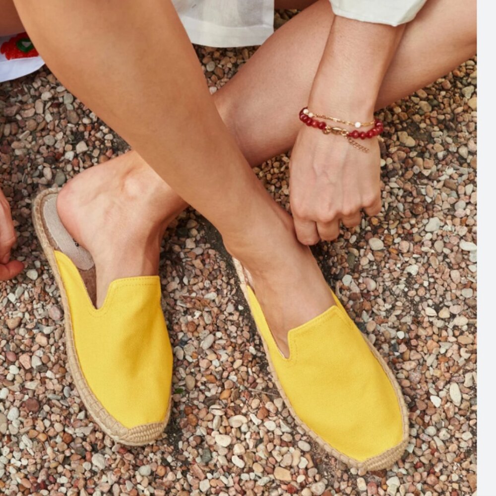 Soludos - The Dali Mule Espadrille in Sol Yellow